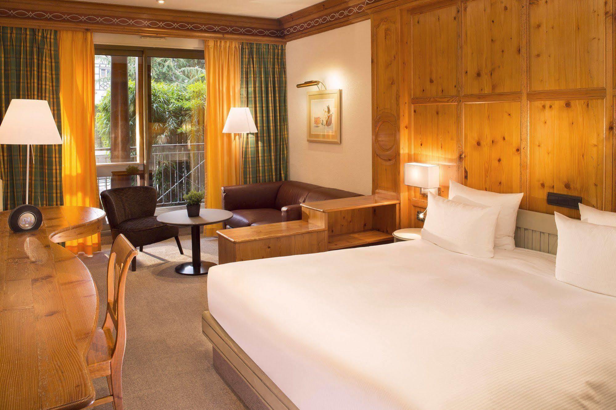 Hotel Le Parc & Yonaguni 4*